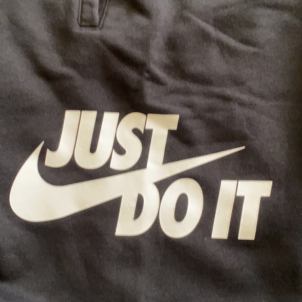 Nike shorts - Picture 2 of 4
